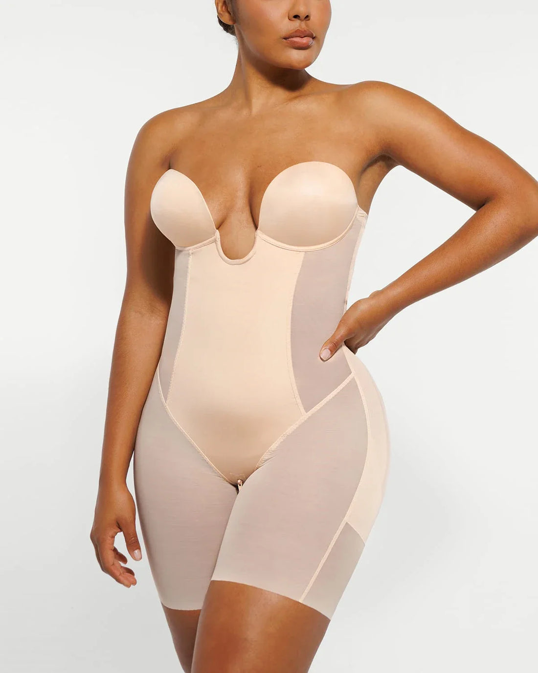 Skinova CurveAir™ Deep Plunge Butt-Lifting Bodysuit