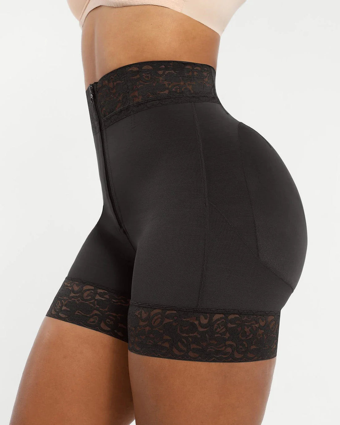 Skinova CurveAir™ Mid-Rise Steel Boned Butt-Lifting Shorts